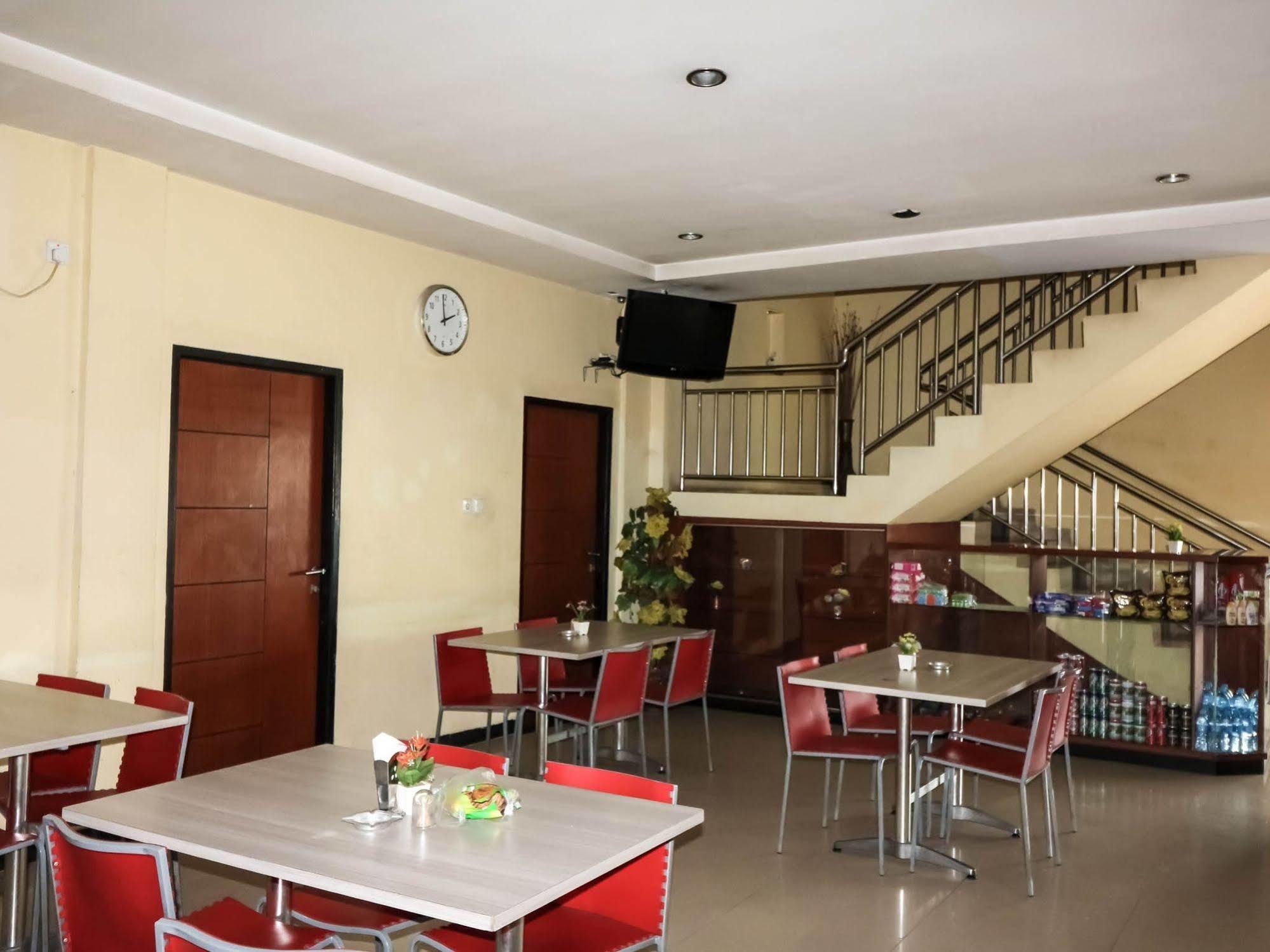 Hotel Parma 2*